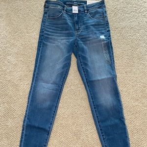 American Eagle Next Level Hi-Rise Jeggings Size 8